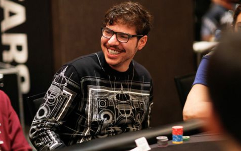 Caribbean Poker Party $10,300 High Roller – Super Mustapha Kanit al Day 2, è sua la pole position