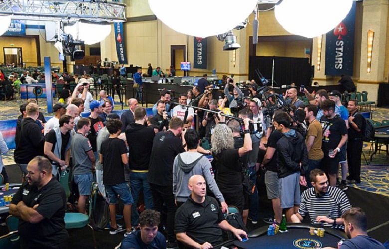 Un momento del Day2 (Foto Carlos Monti - Blog PokerStars)