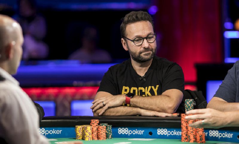 POY WSOP 2019 – Vince Daniel Negreanu, battuti in volata Robert Campbell e Shaun Deeb. Settimo Dario Sammartino