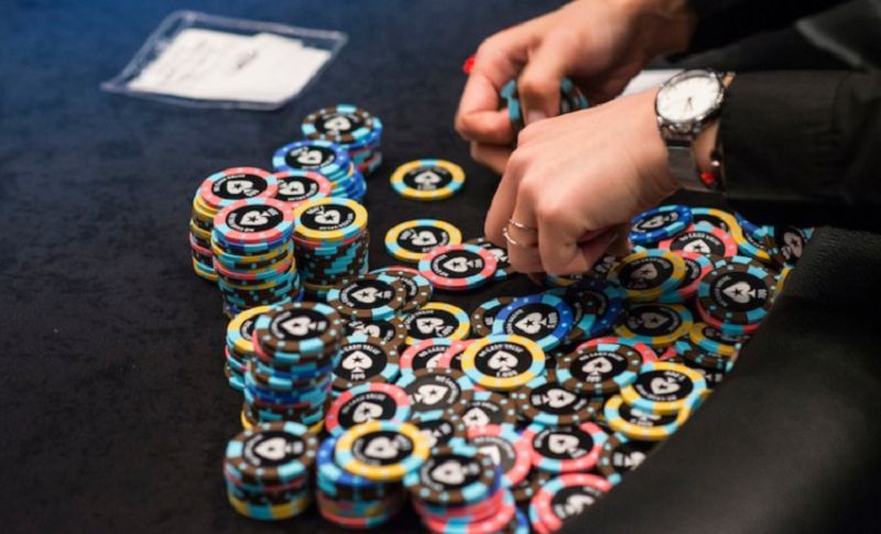 I desideri dei pokeristi per il 2021. Dalla chimera della liquidità condivisa al rilancio del Poker Live (covid permettendo)