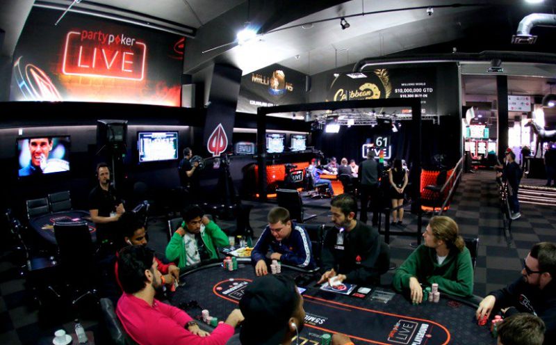 Poker Live: Italia ed Europa ancora ferme al palo. In Nevada il governatore aumenta la capienza delle poker room del 50%