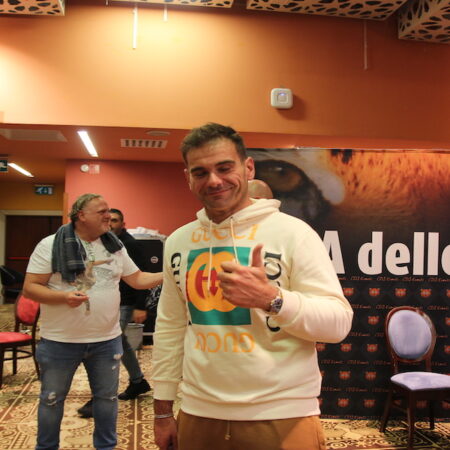 Tana delle Tigri day 1/A: successo da 200 entries al primo giorno. Censori al comando