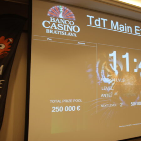 Tana delle Tigri Day1C: si inizia a fare sul serio dal Banco Casino di Bratislava