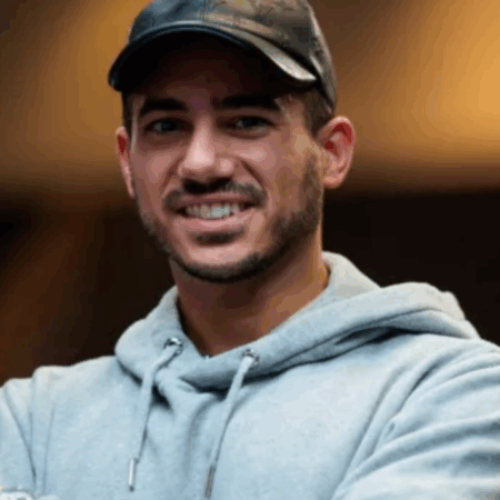 Poker Live: Jamil Wakil chipleader al final table Onyx HR a Cipro. EPT ufficializza il ritorno di Parigi nel 2026